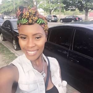 Meet your Posher, Stacy